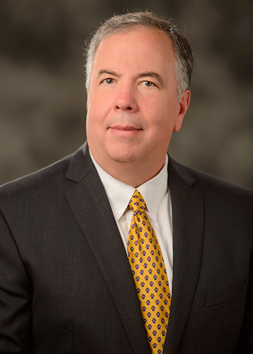 thomas phillips headshot